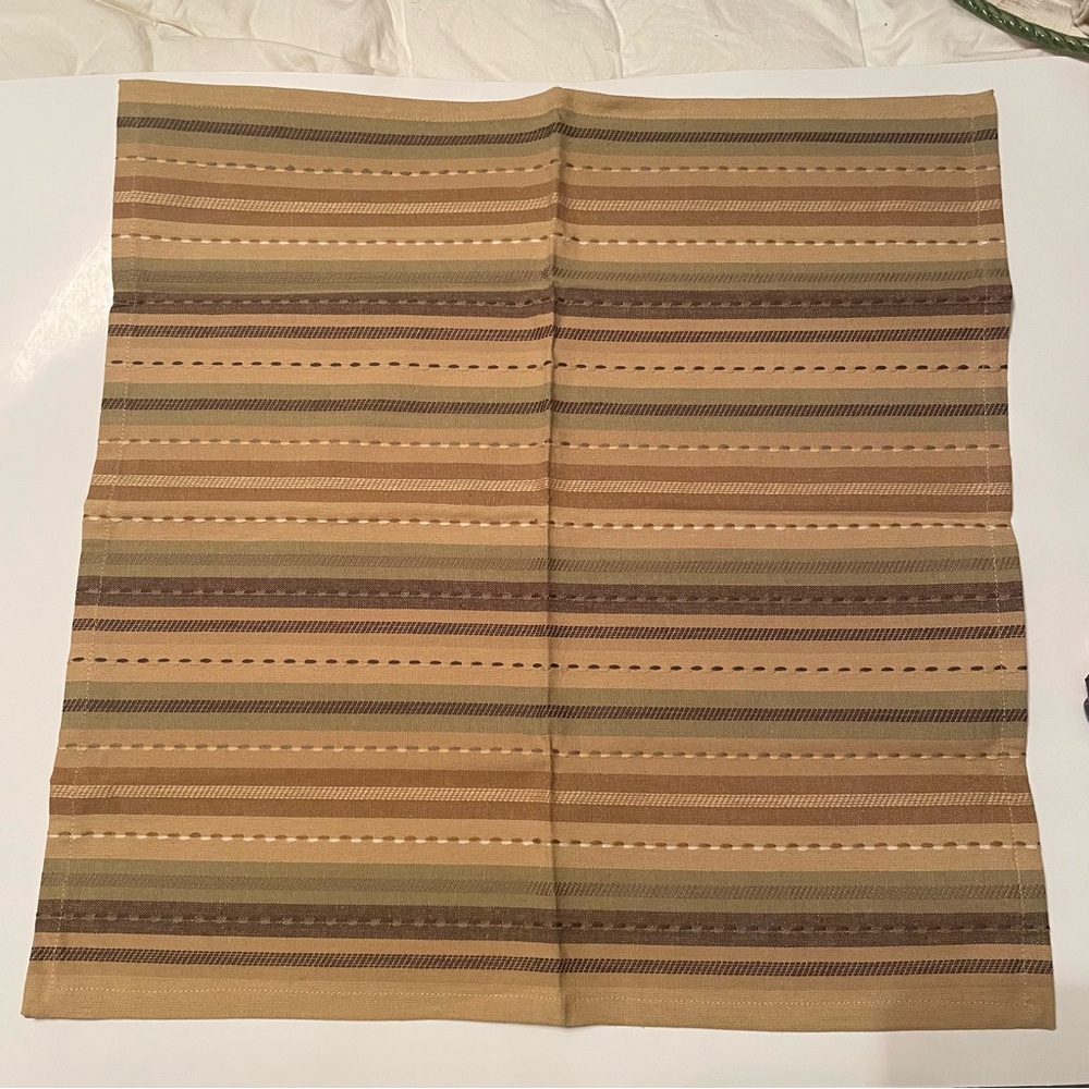 Sonoma striped placemats set of‎ 6 20” x 20”